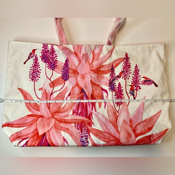 Estee Lauder Pink Floral Hummingbird Large Over Night Travel Shopping Tote Bag - Picture 8 of 12
